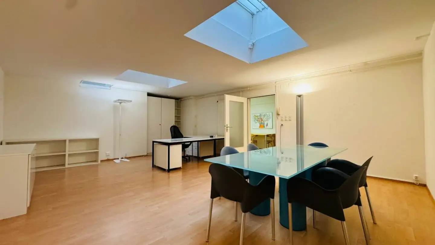 Commercial for rent - Baslerstrasse 331, 4123 Allschwil