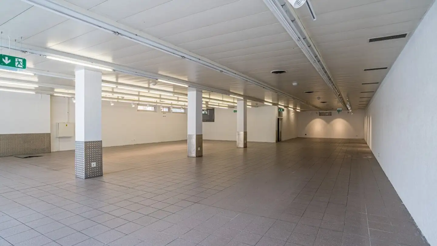 Negozio in affitto - Via Emilio Bossi 22, 6830 Chiasso - Foto 2