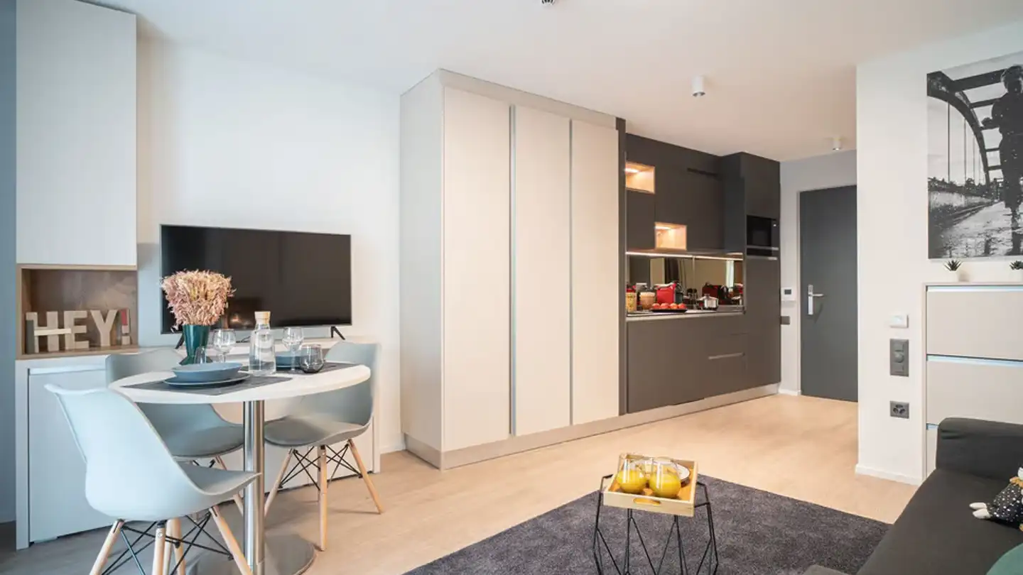Appartement à louer - Rue Du Petit-Rocher 6, 1003 Lausanne - Photo 3