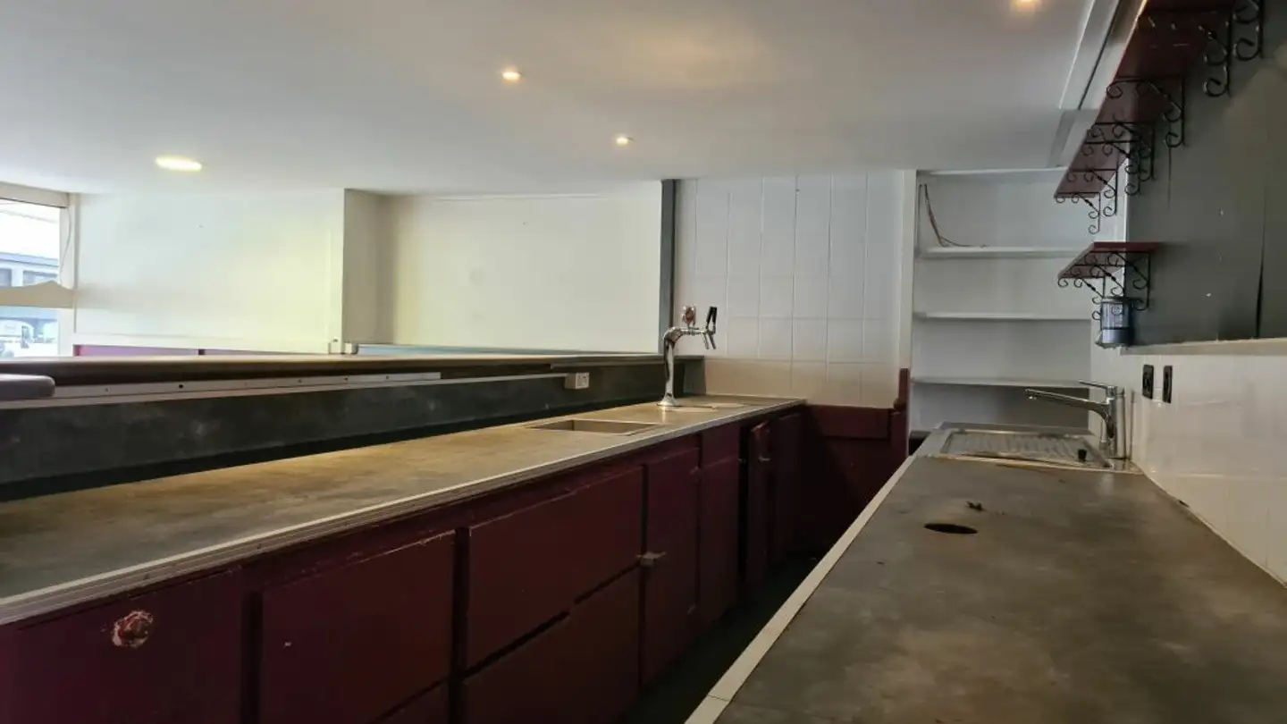 Ristorante in affitto - Rue Daniel-Jeanrichard, 2400 Le Locle - Photo 4