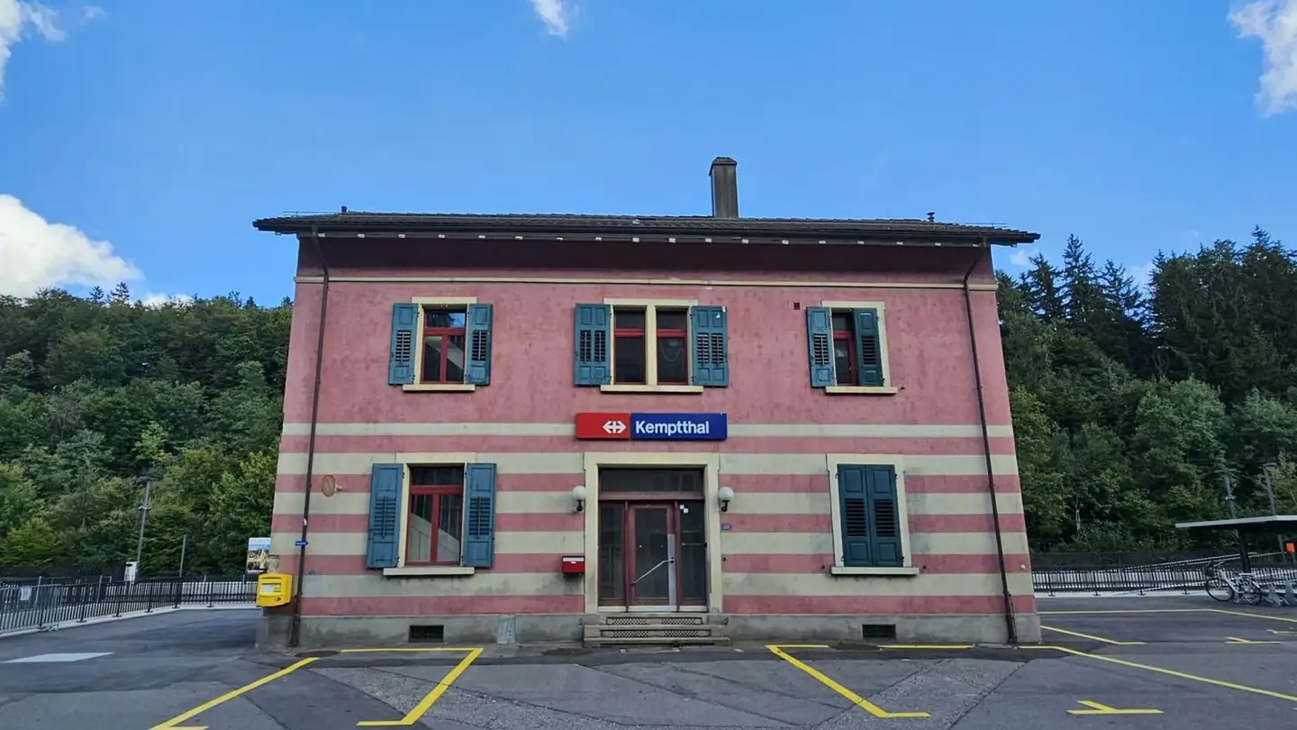 Spazio ufficio in affitto - Winterthurerstrasse 18, 8310 Kemptthal