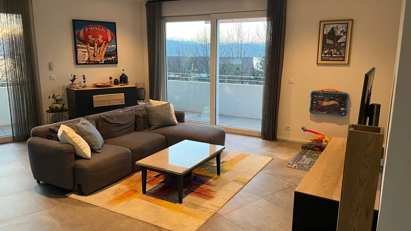 Apartment for rent - 1185 Mont-sur-Rolle