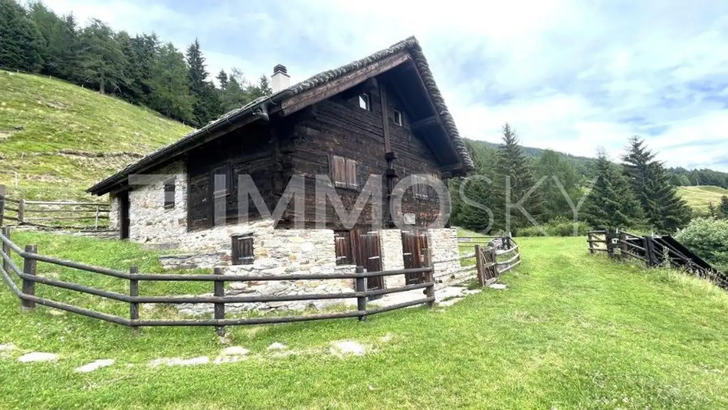 Single house for sale - 6749 Sobrio