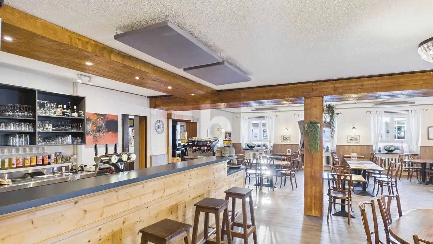 Hotel for sale - 2350 Saignelégier