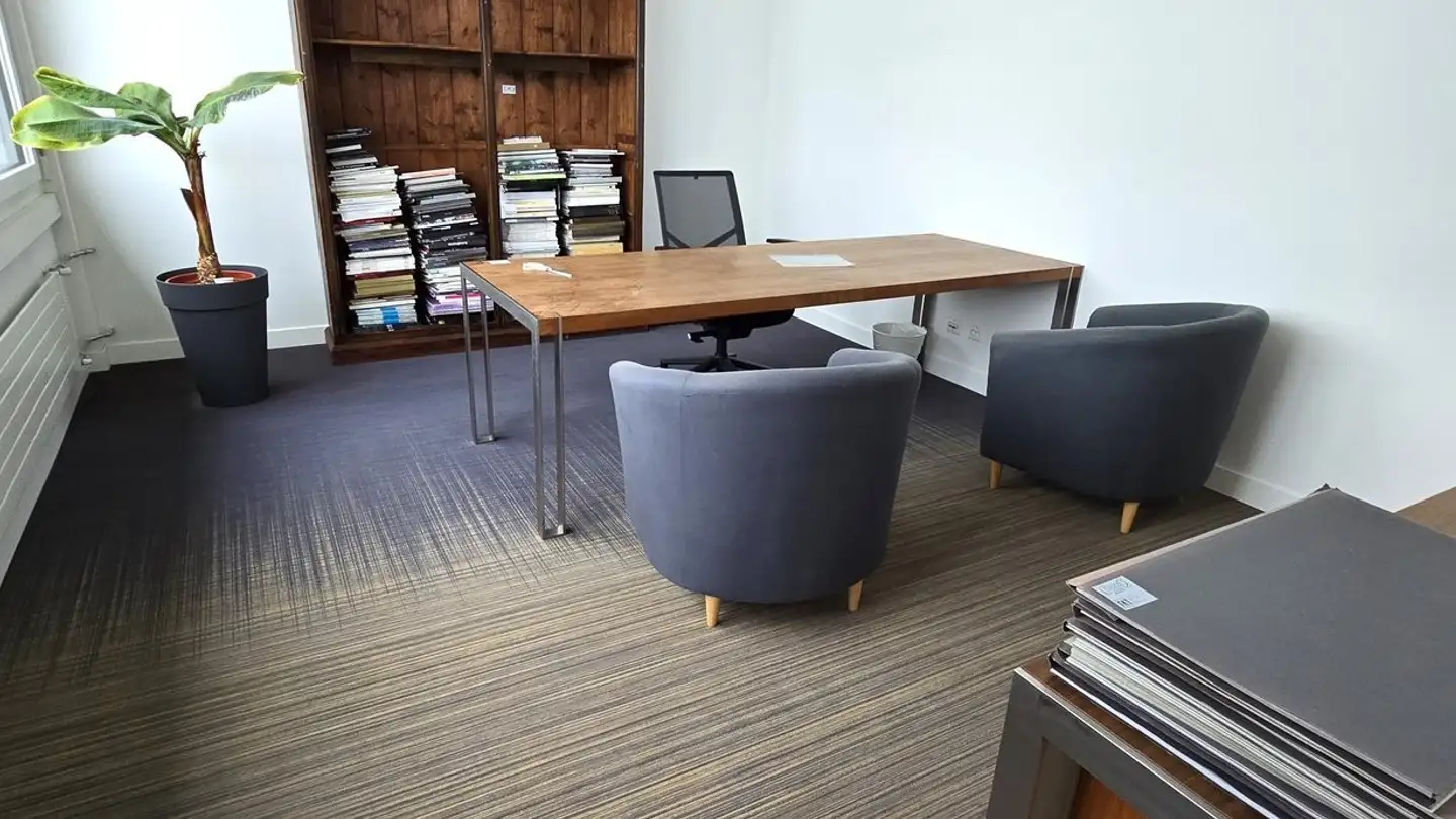 Bureau à louer - Via Generale Enrico Dufour 6, 6830 Chiasso - Photo 3