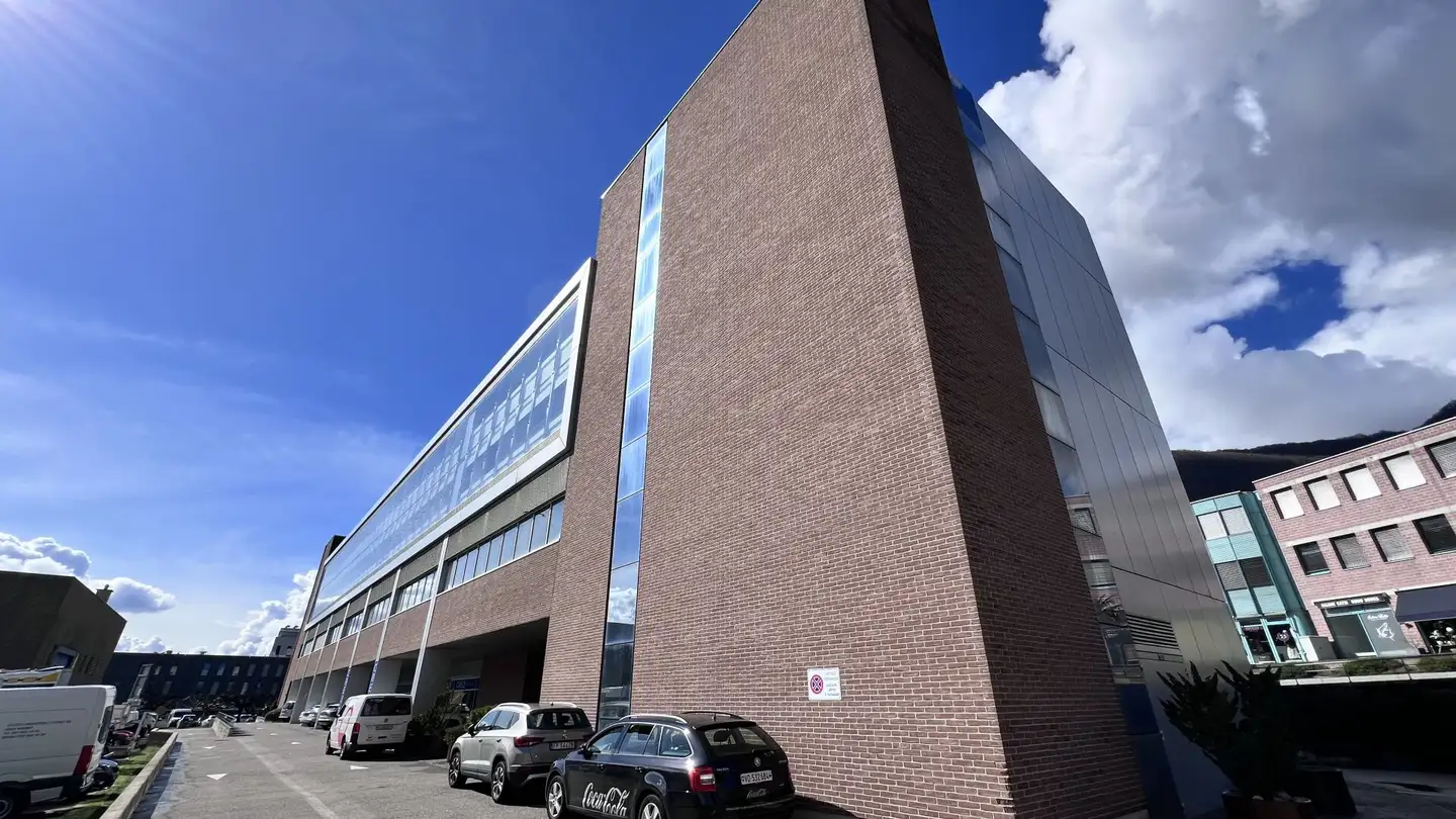 Bureau à louer - 6928 Manno