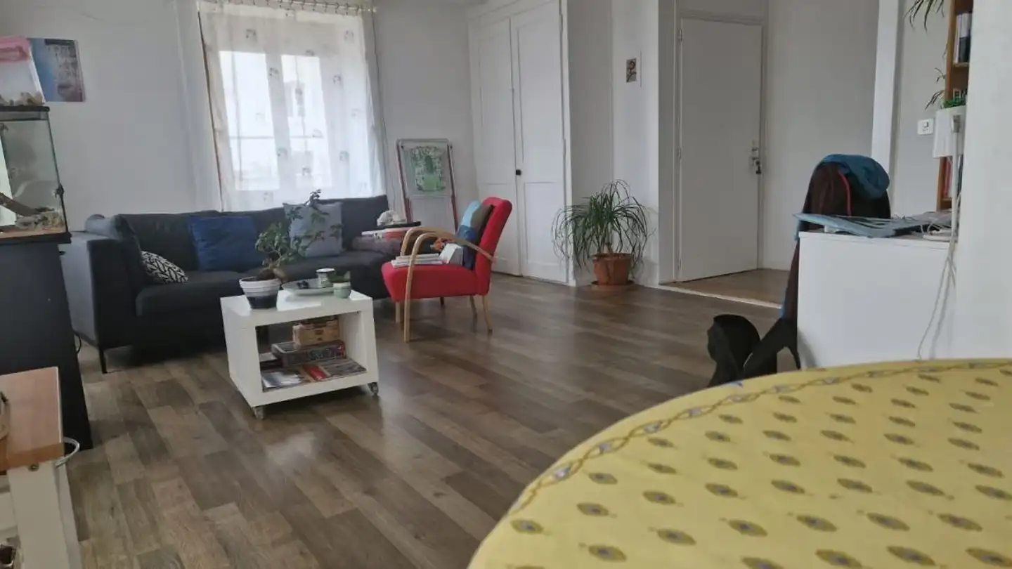 Wohnung mieten - Rue De La Cassarde, 2000 Neuchâtel - Foto 2
