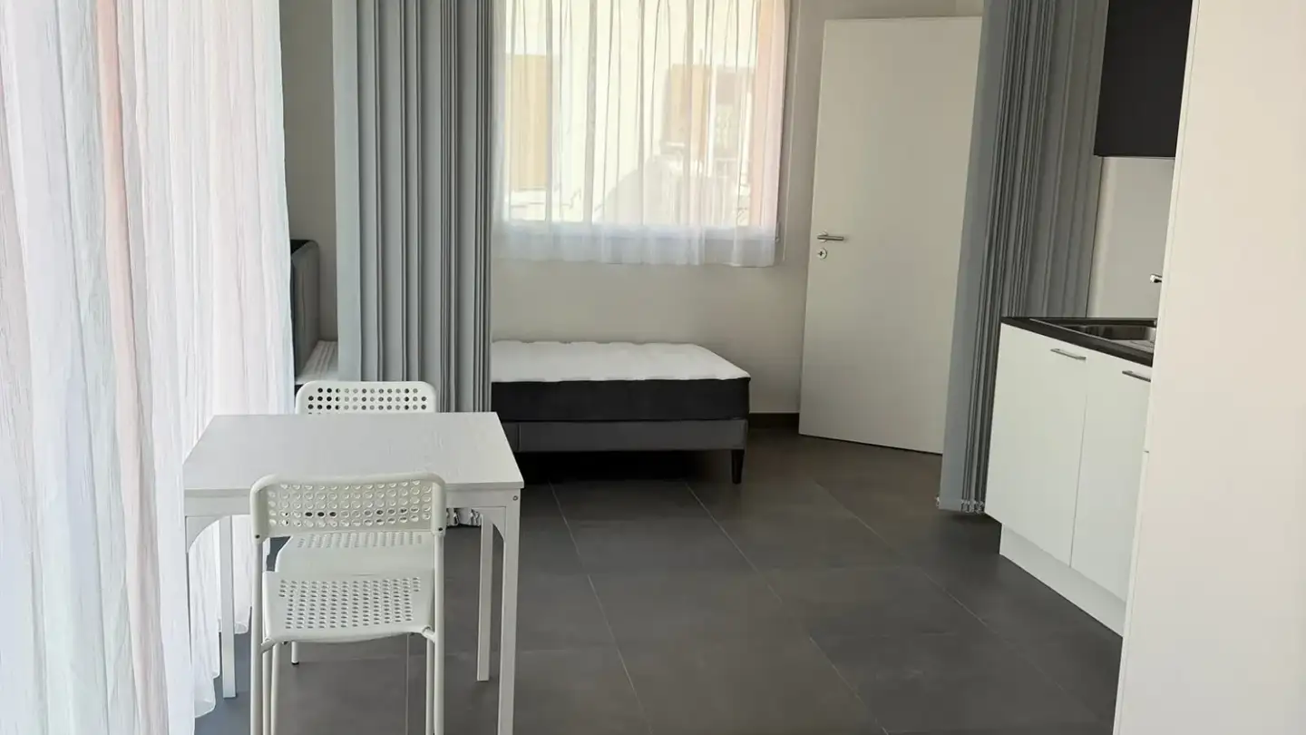 Studio for rent - Rue Cordey 1, 1400 Yverdon-les-Bains - Photo 3