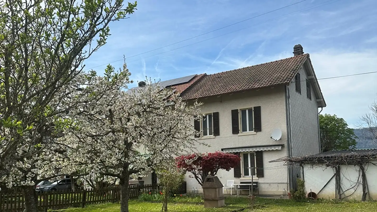 Single house for sale - 2854 Bassecourt