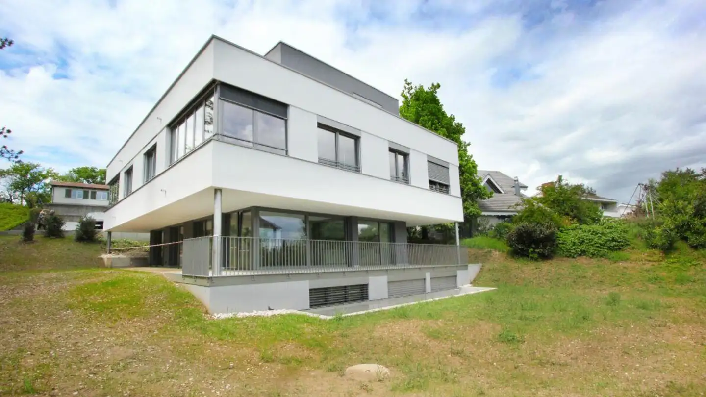 Attique à louer - Birkenstrasse 24, 4104 Oberwil BL