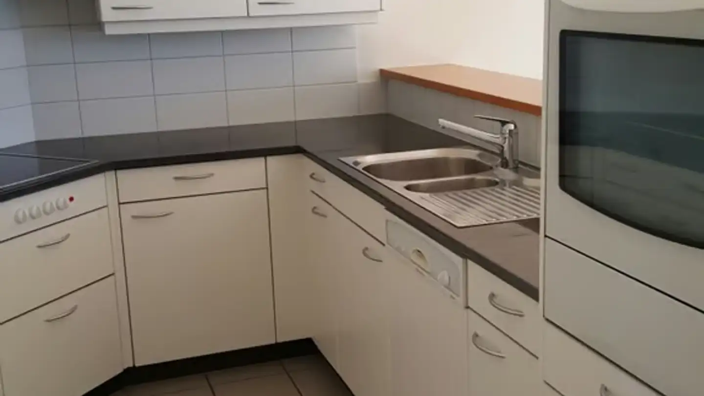 Apartment for rent - Auhofstrasse 5, 8051 Zürich - Photo 4
