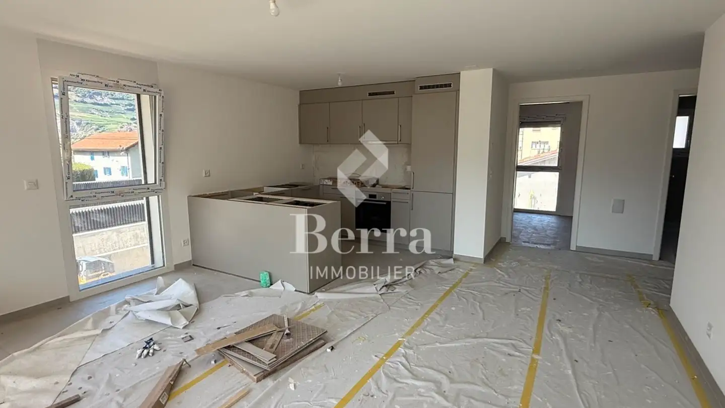 Apartment for sale - 1907 Saxon
