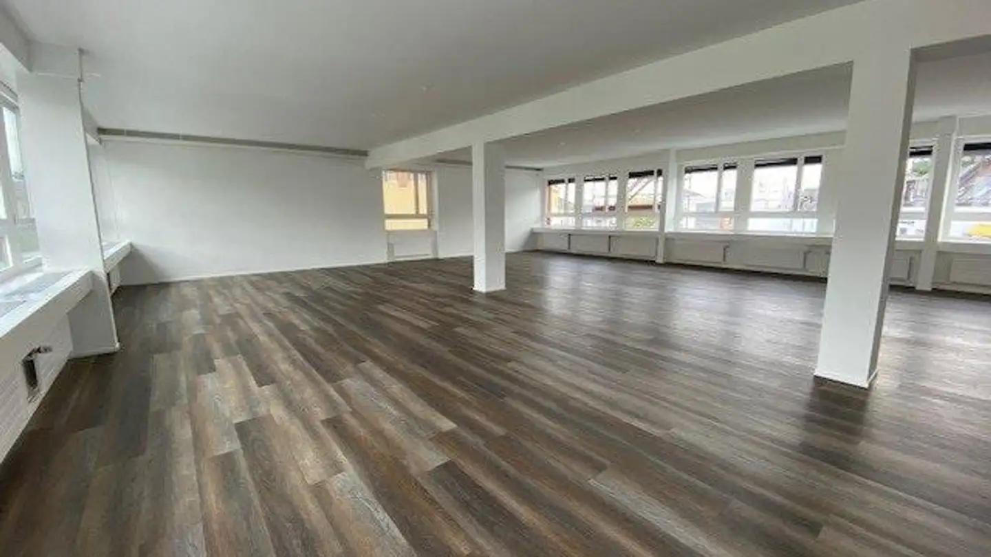Bürofläche mieten - Seebacherstrasse 4, 8052 Zürich