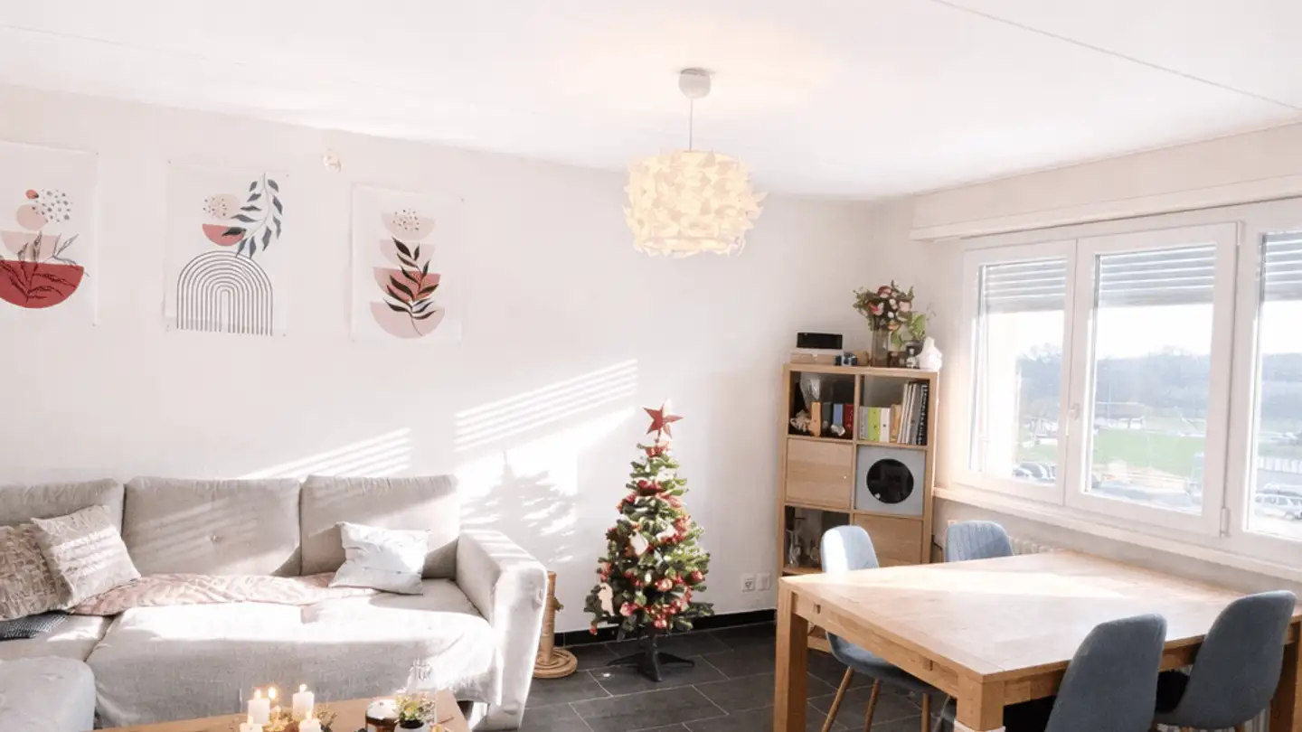 Apartment for rent - 1322 Croy - Photo 2