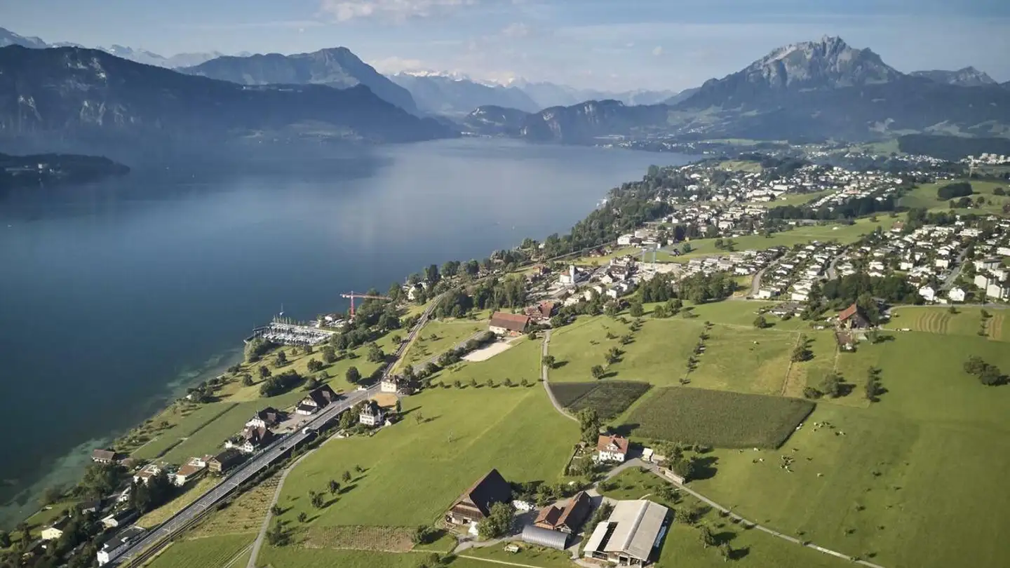 Villa for sale - 6045 Meggen