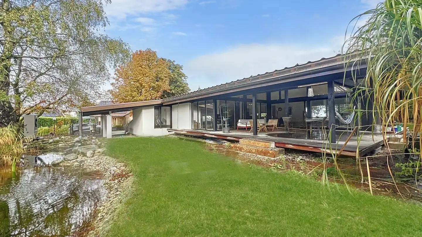 Villa kaufen - 1756 Lovens