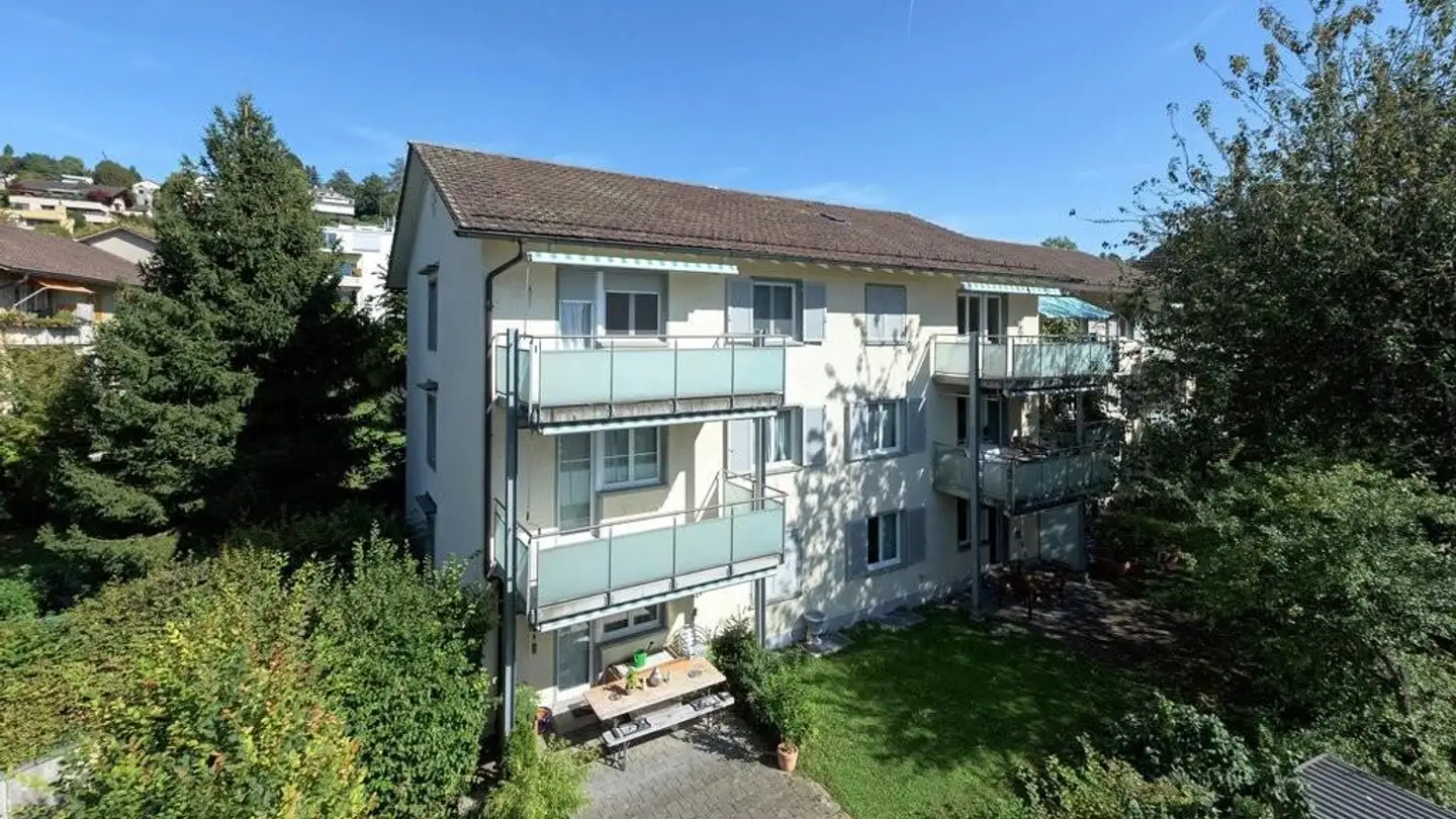 Outdoor parking space for rent - Mittelfeldstrasse 19, 8700 Küsnacht ZH