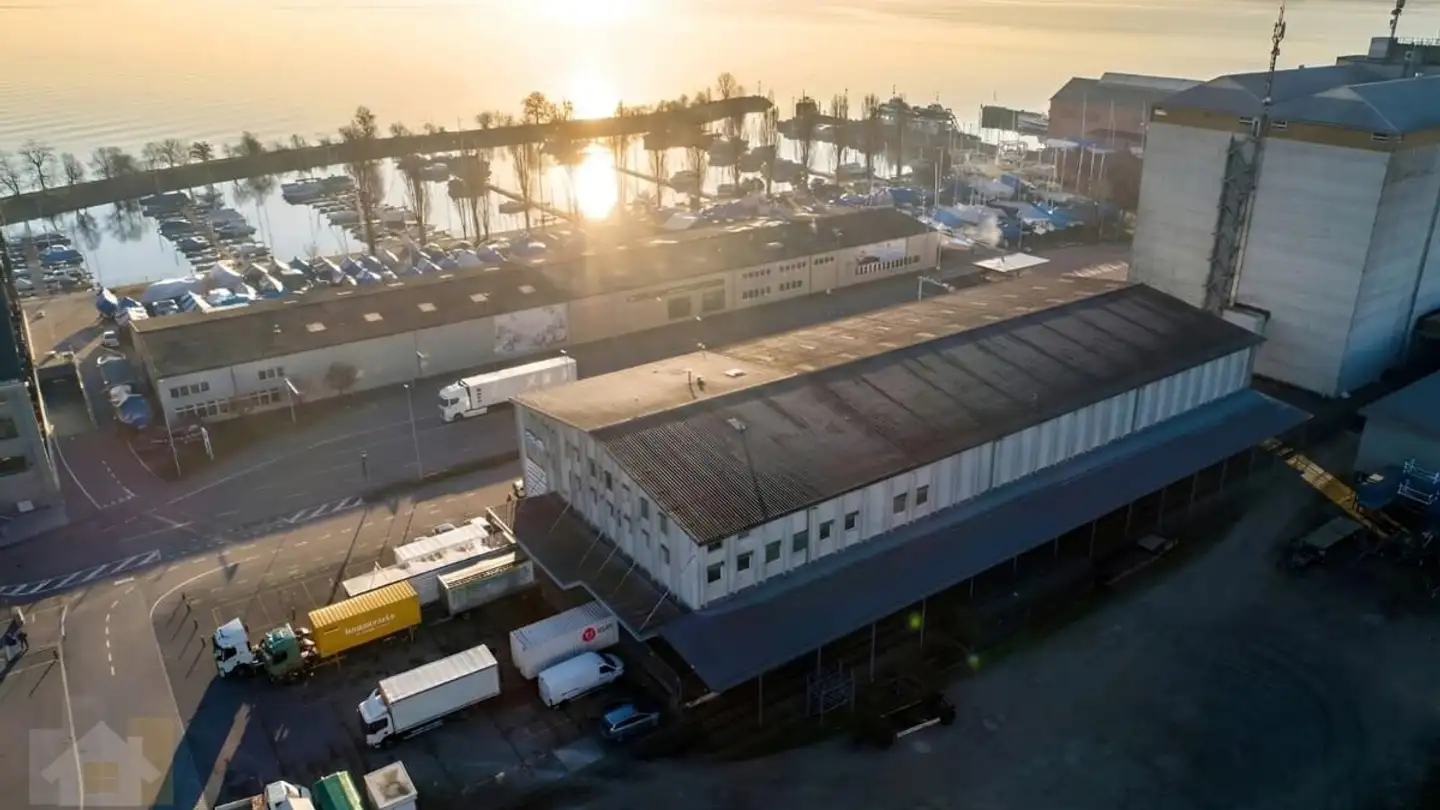Mischgenutztes Gebäude mieten - Friedrichshafnerstrasse 51, 8590 Romanshorn