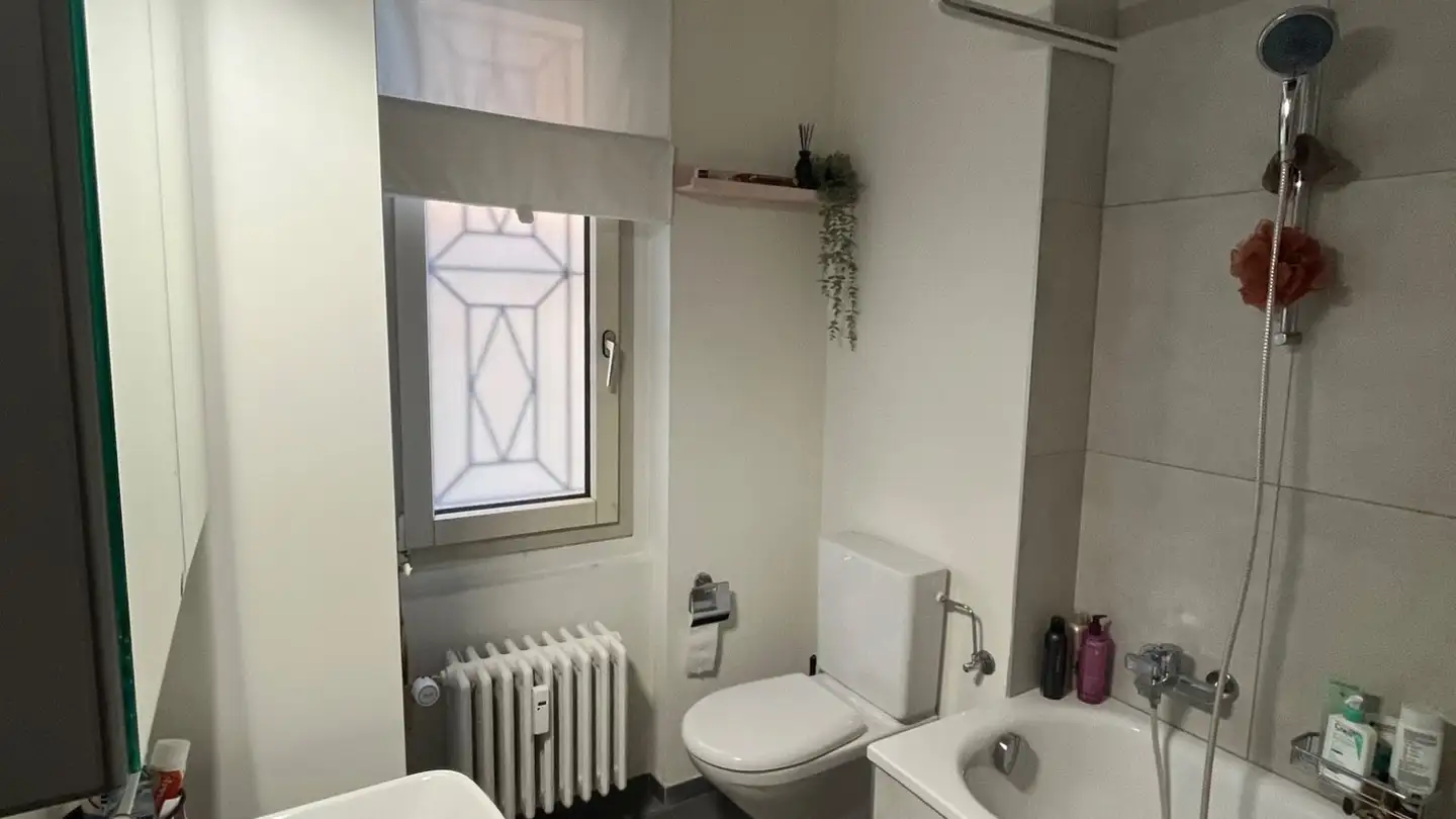 Appartement à louer - Rue du Vauseyon, 2000 Neuchâtel - Photo 4