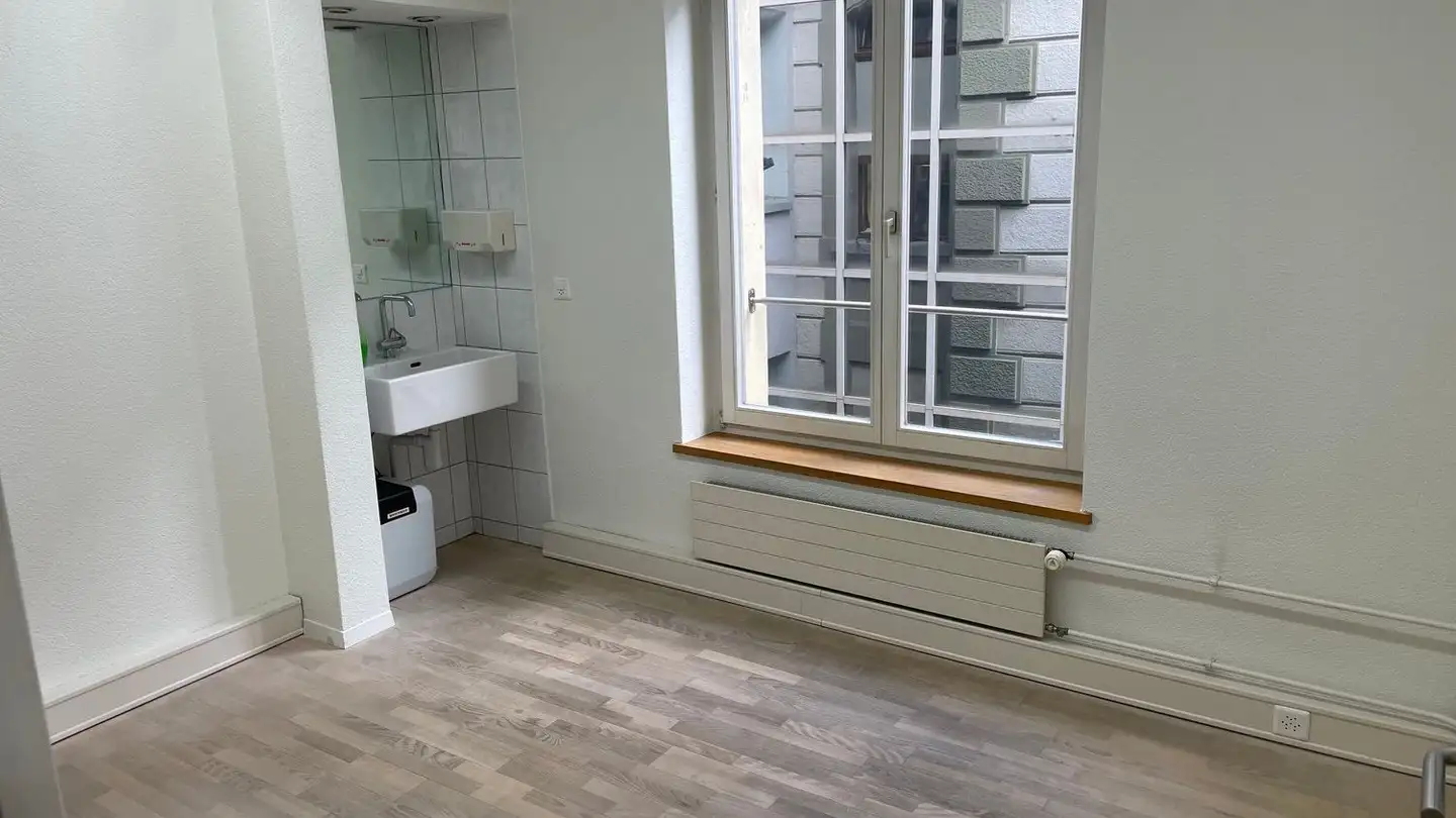 Bürofläche mieten - Dorfstrasse 5, 3550 Langnau im Emmental - Foto 3
