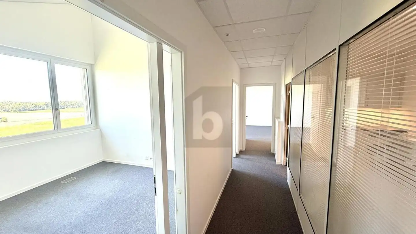 Bürofläche mieten - 1037 Etagnières - Foto 4