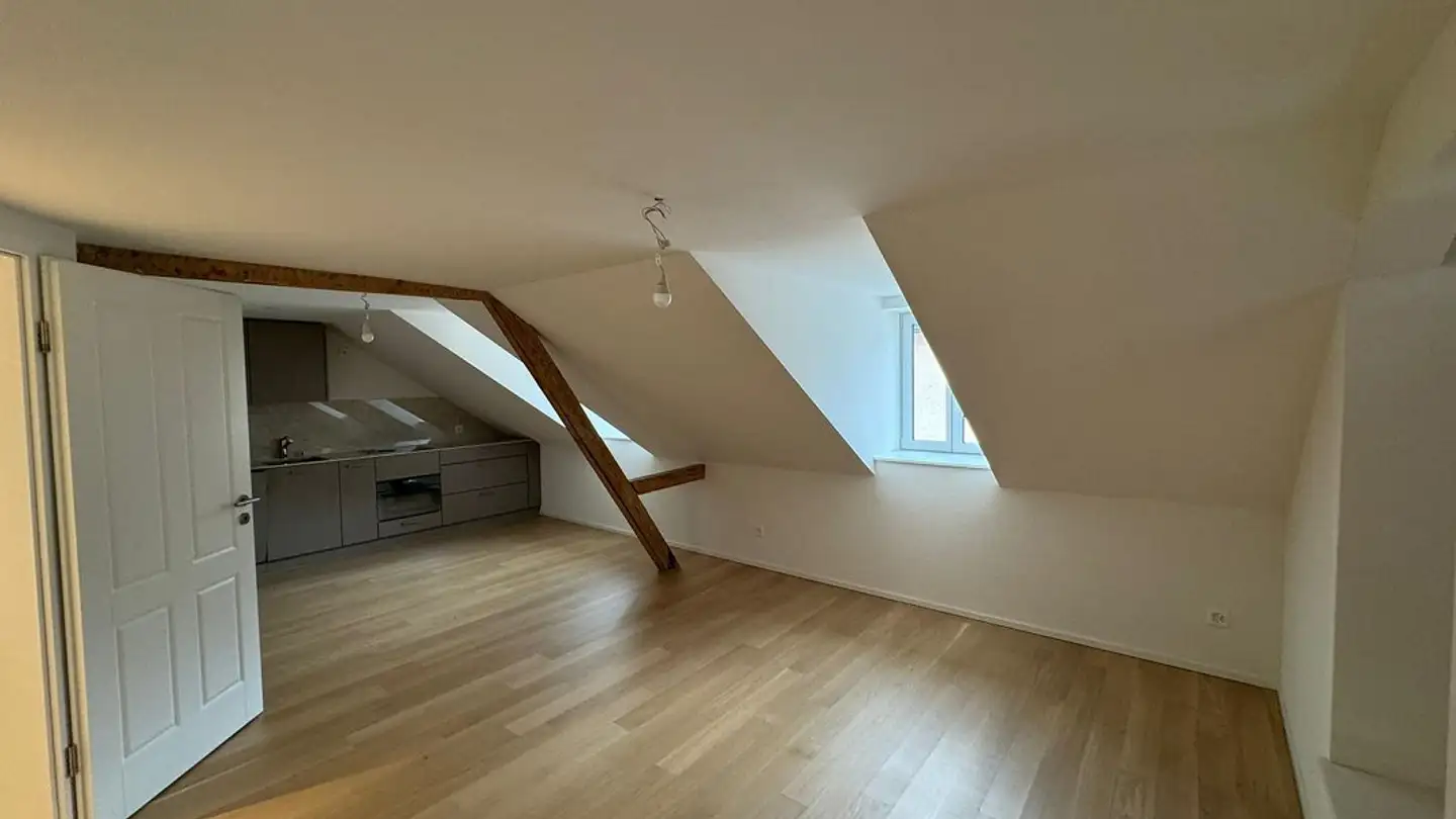 Attic flat for rent - Oberdorfstrasse 45, 8953 Dietikon - Photo 2