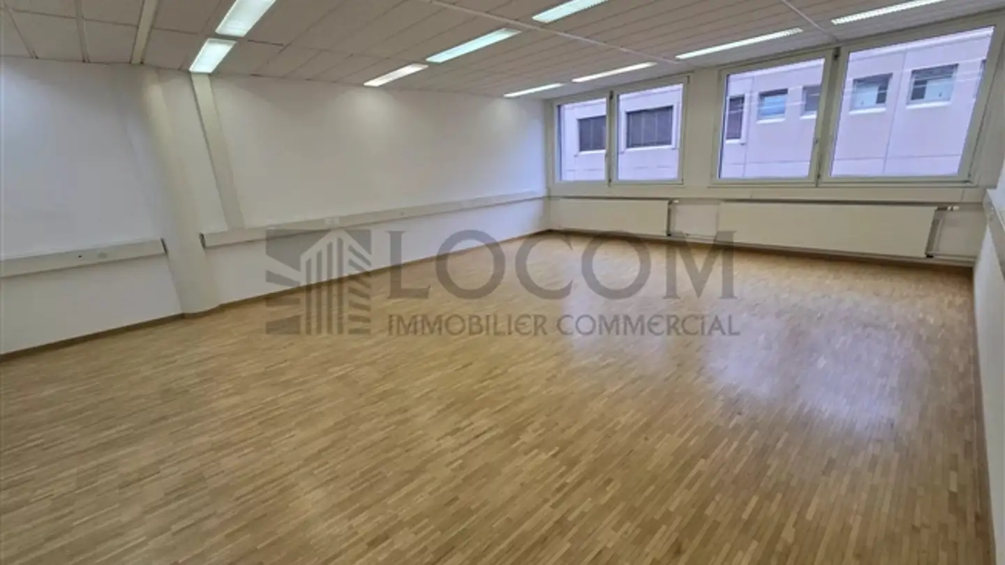 Apartment for rent - Avenue Des Boveresses 52, 1010 Lausanne - Photo 4