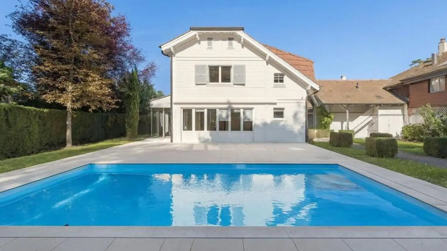 Single house for sale - 1293 Bellevue