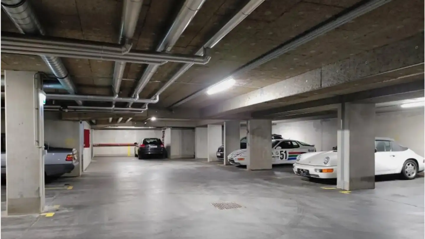 Single garage for rent - Murtenstrasse, 3008 Bern