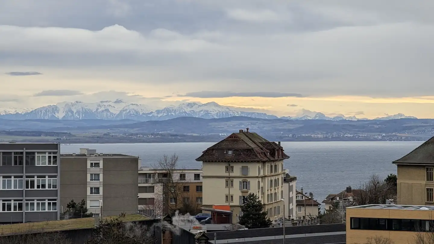 Apartment for rent - 2000 Neuchâtel - Photo 2