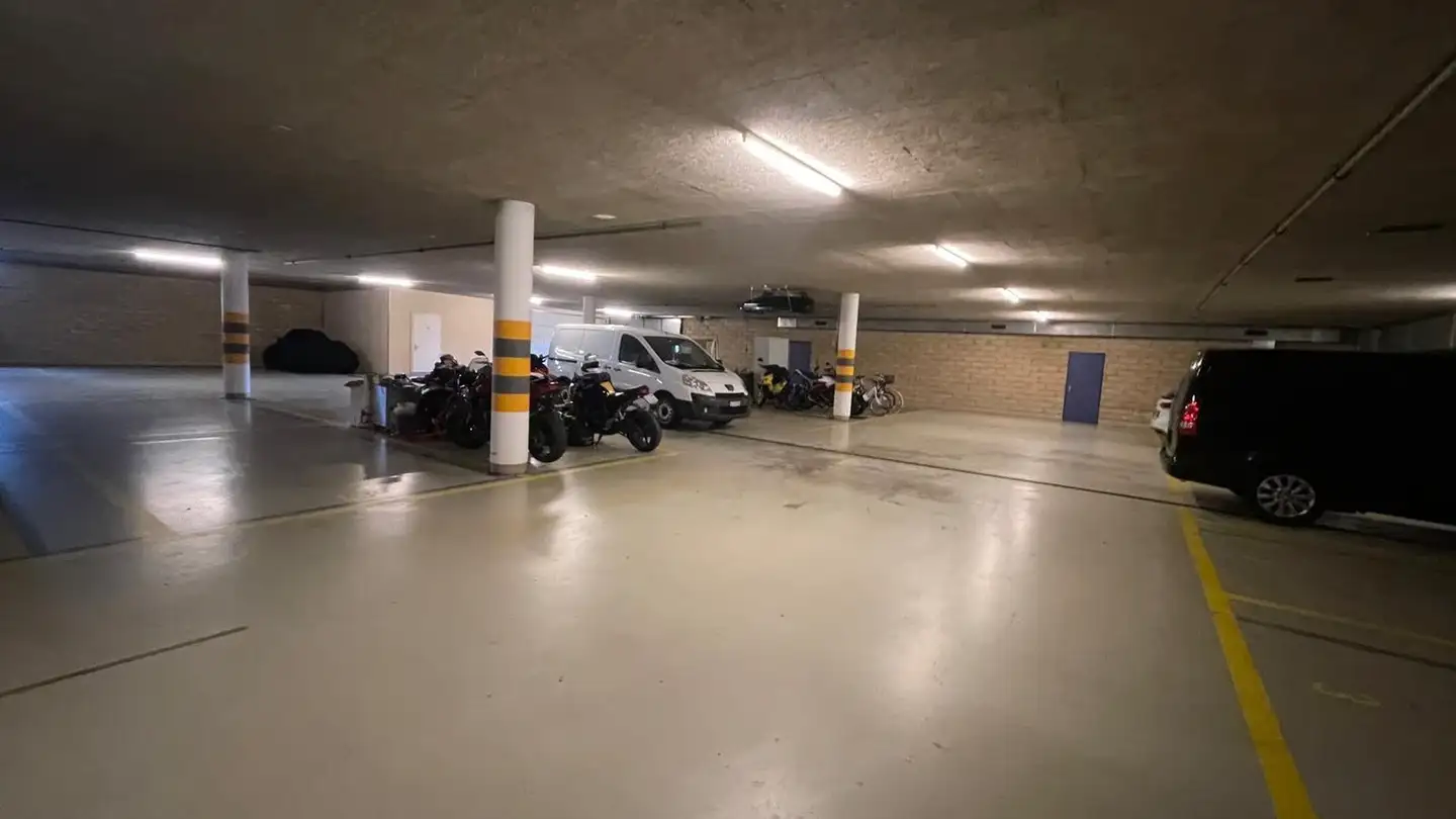 Place de parking souterraine à louer - Schwandenstrasse 64a, 3054 Schüpfen - Photo 3