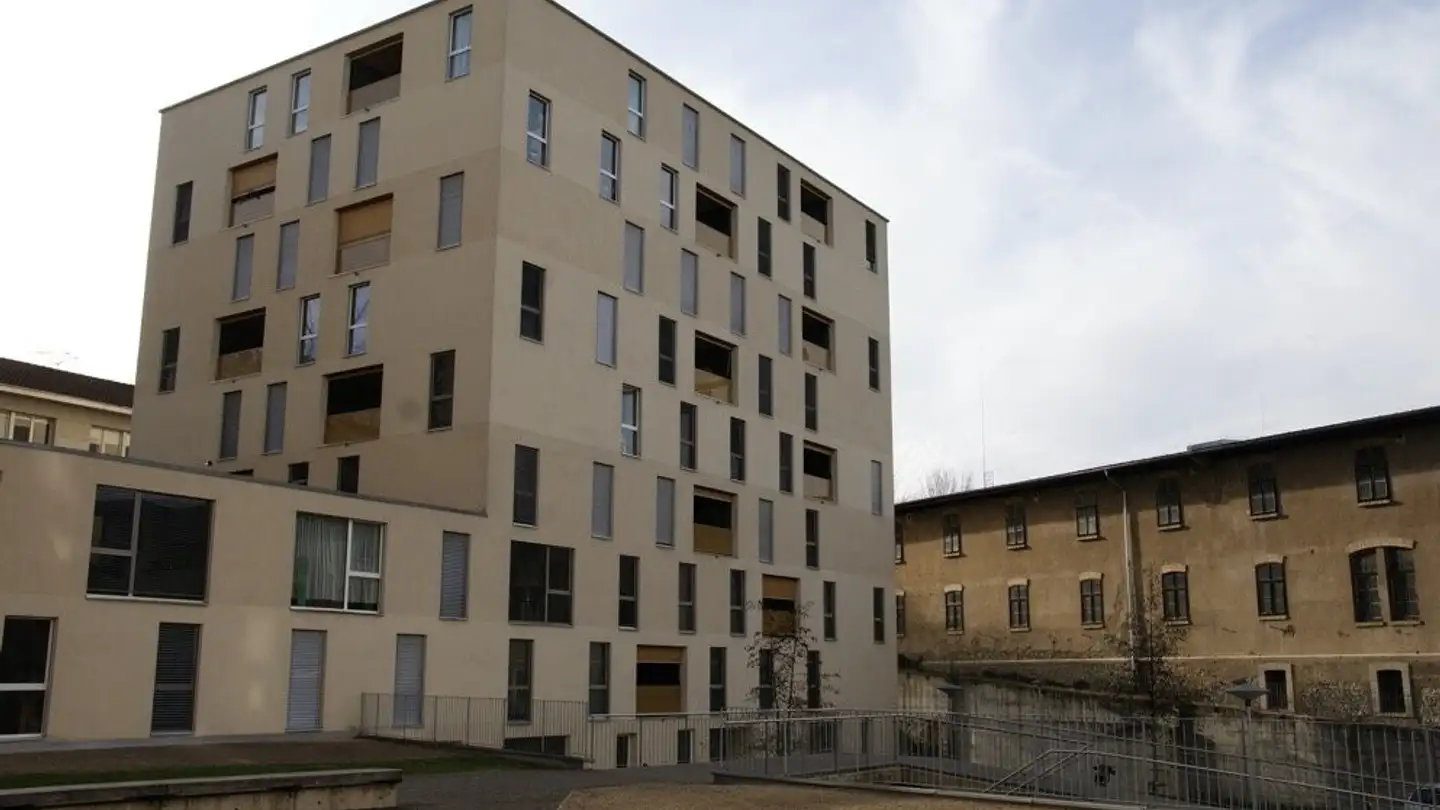 Wohnung mieten - Route Des Arsenaux, 1700 Fribourg - Foto 4
