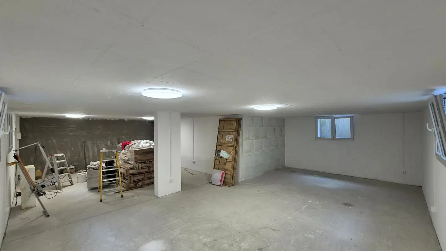 Immeuble industriel à louer - Petinescastrasse 8, 2557 Studen BE