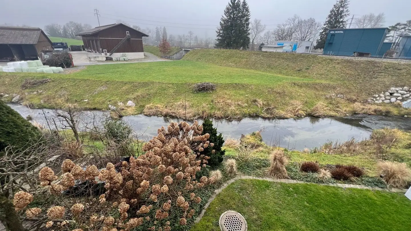 Appartement à louer - 6037 Root - Photo 3