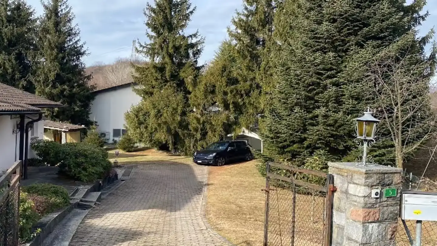 Casa singola in vendita - Ai Erbágn 5, 6999 Astano - Foto 2
