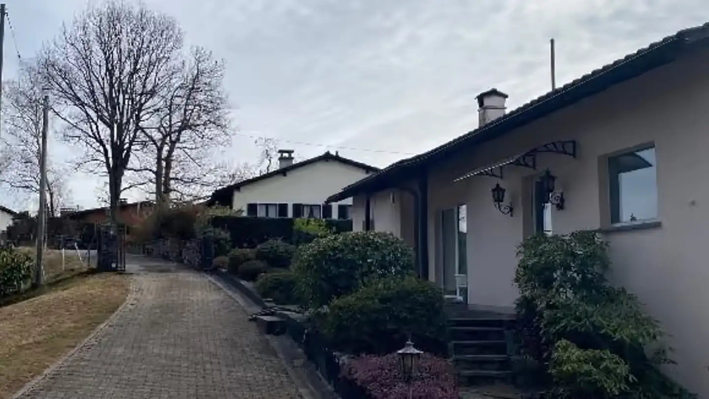 Casa singola in vendita - Ai Erbágn 5, 6999 Astano - Foto 3