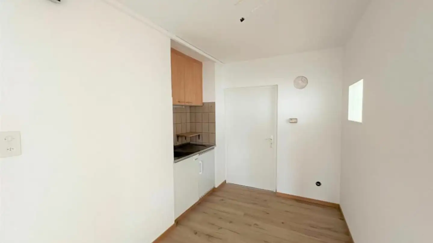 Gewerbe mieten - Rue Du Pont 8, 2400 Le Locle - Foto 2