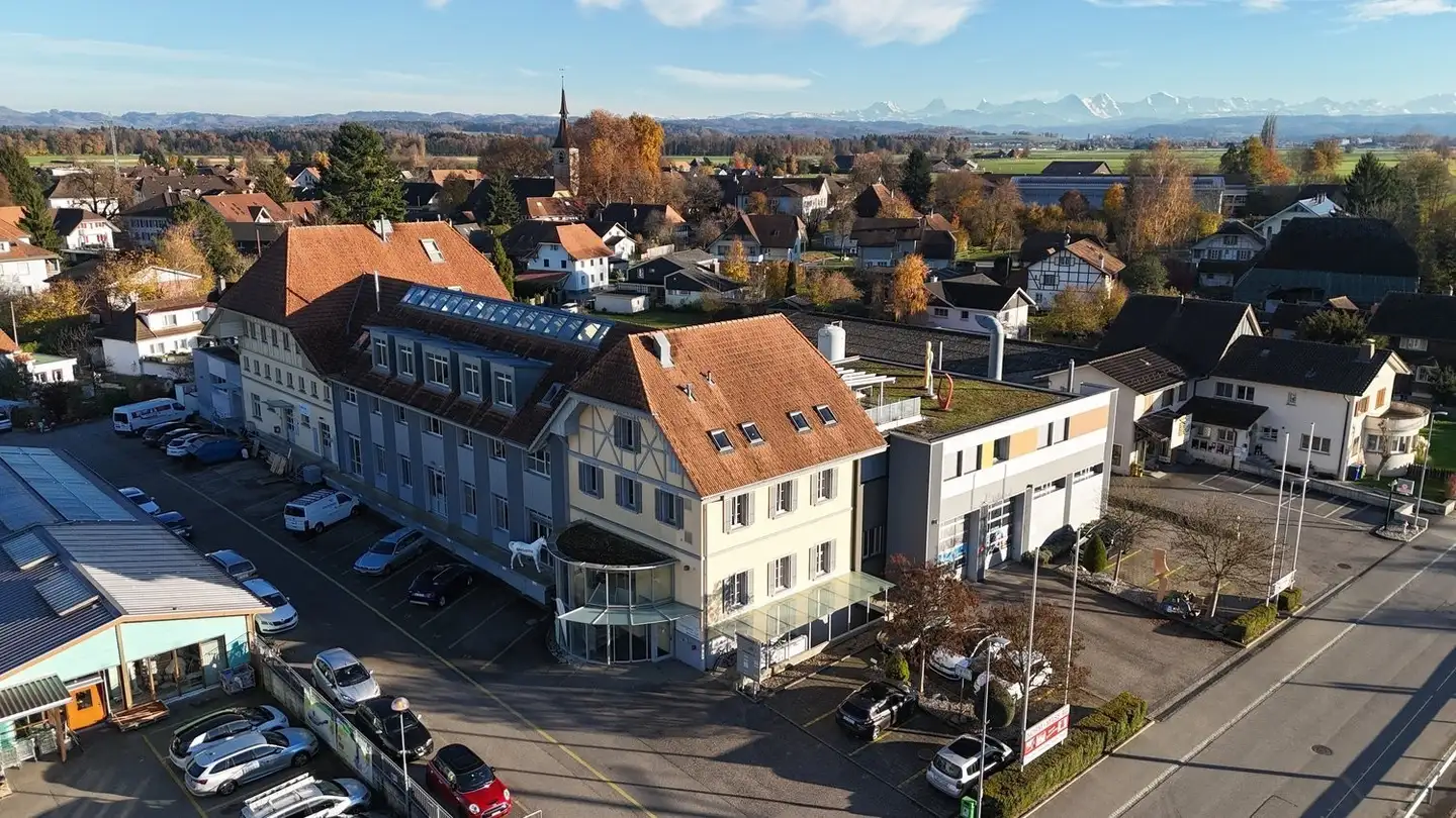 Commercial à louer - Bahnhofstrasse 37, 3427 Utzenstorf