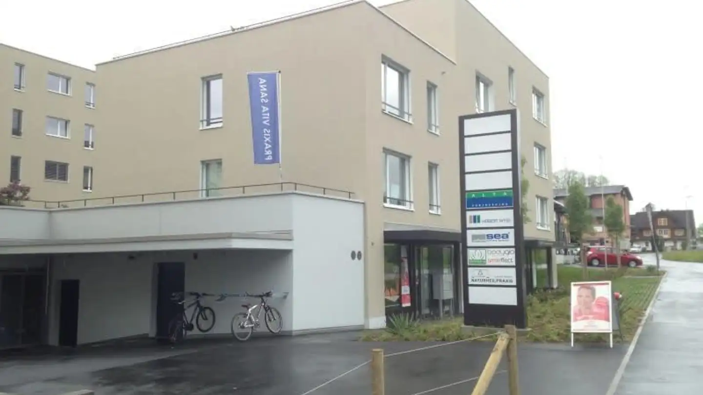 Bürofläche mieten - Röhrlistrasse 3, 6353 Weggis - Foto 2