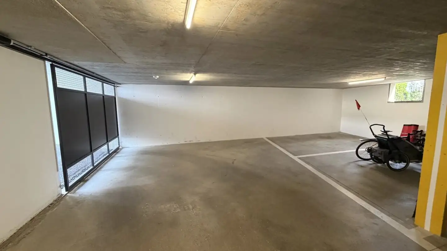 Outdoor parking space for rent - 1025 St-Sulpice VD - Photo 3
