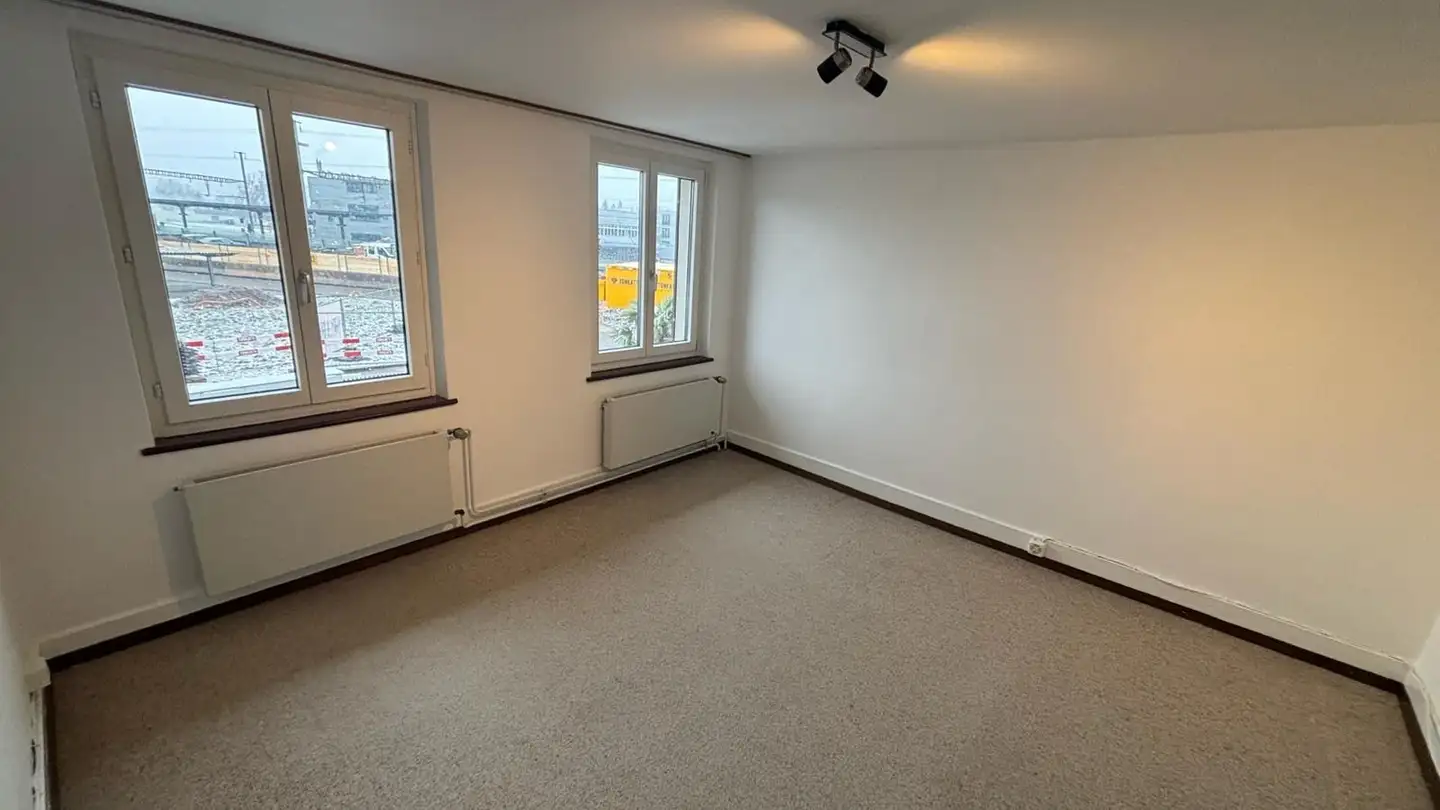 Chambre à louer - Bahnhofstrasse 30, 8303 Bassersdorf