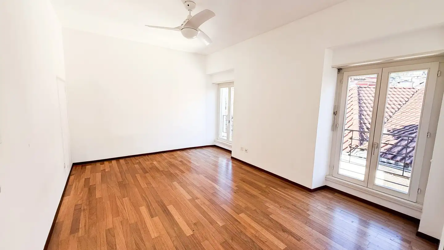 Appartamento in affitto - Via Bartolomeo Rusca 1, 6600 Locarno - Foto 2