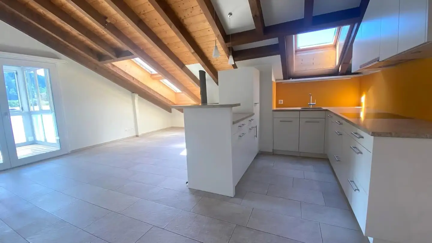 Dachgeschosswohnung mieten - Mettlenstrasse 22, 8488 Turbenthal - Foto 2