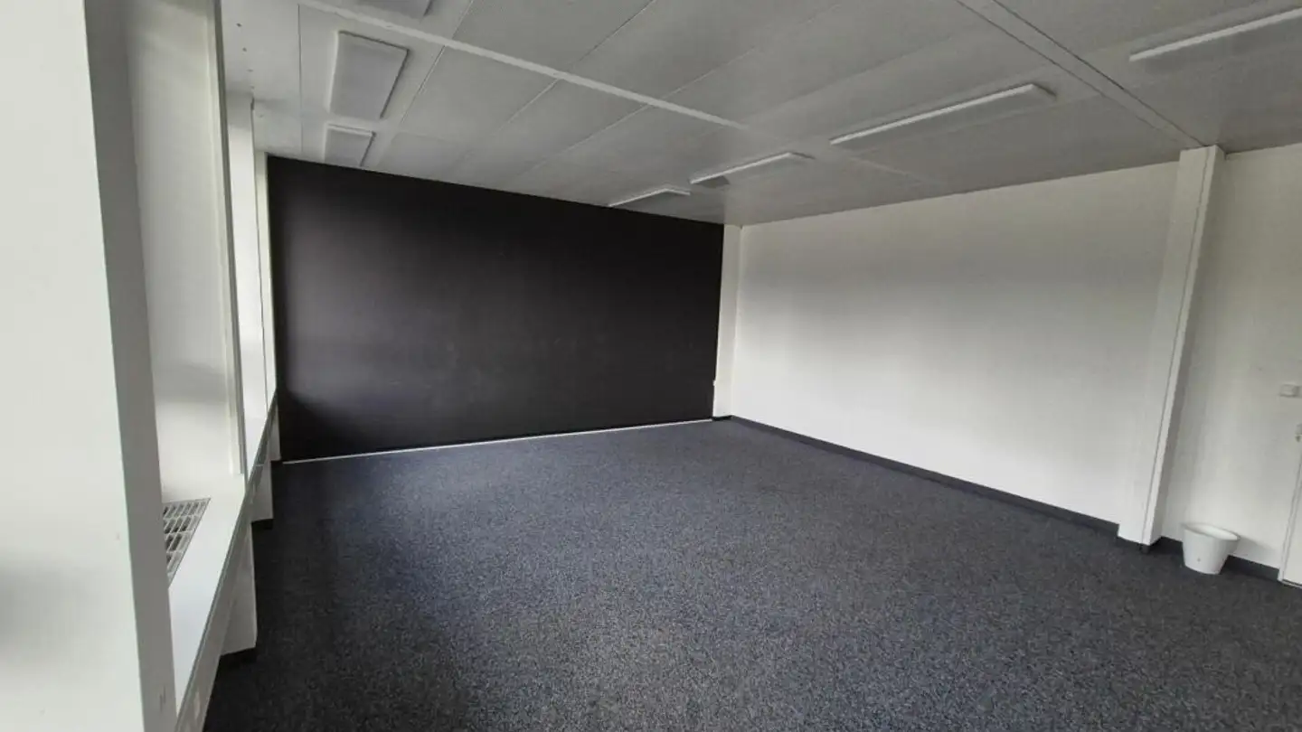 Bürofläche mieten - Hohenrainstrasse 10, 4133 Pratteln - Foto 2