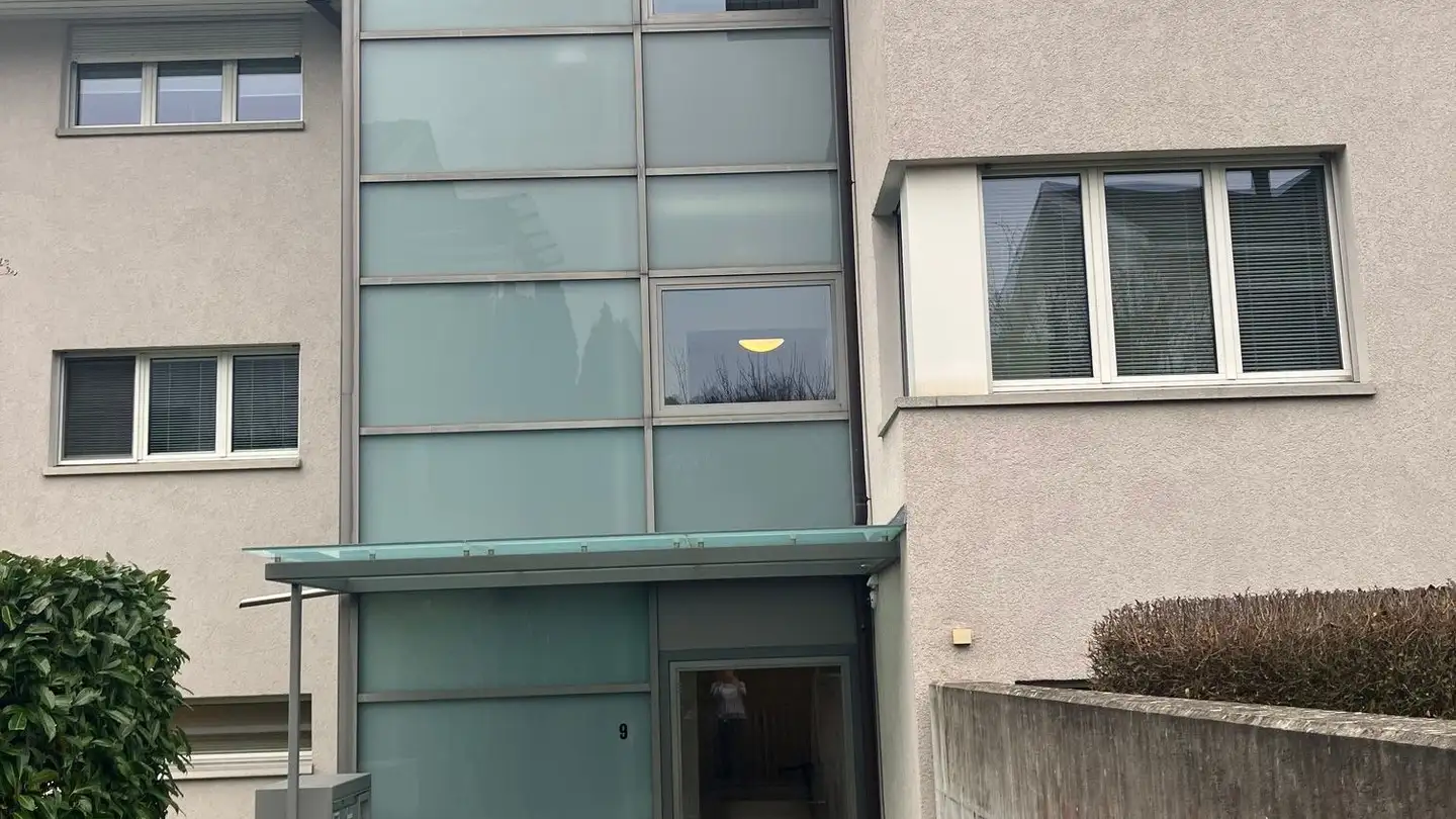 Furnished apartment for rent - Hinter Zünen, 8702 Zollikon - Photo 3