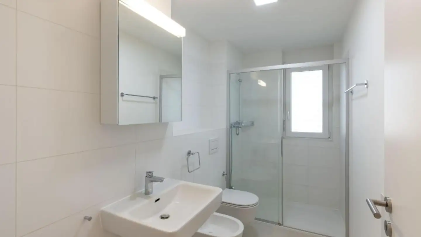 Wohnung mieten - Via Sasso Corbaro 21, 6593 Cadenazzo - Foto 4