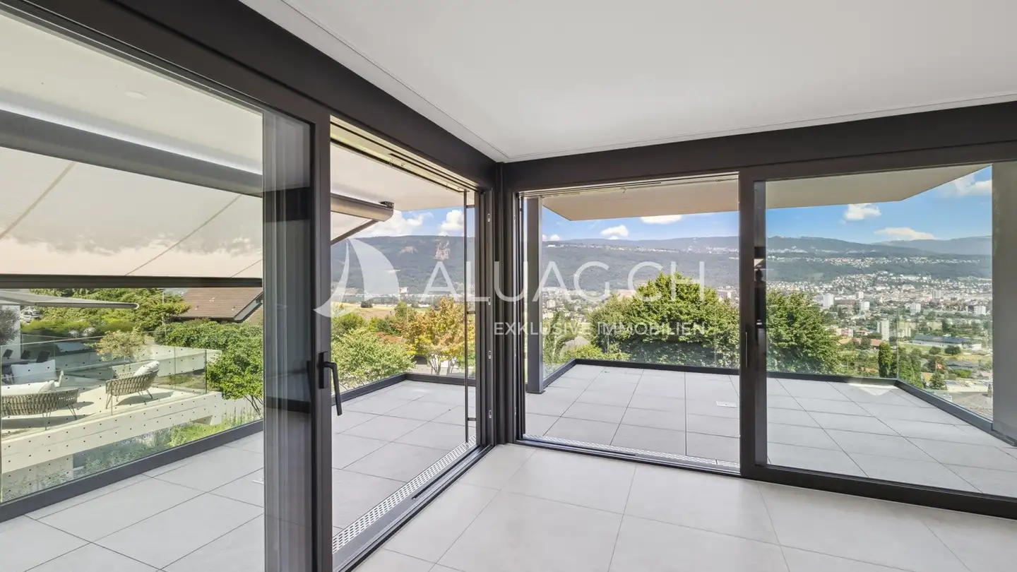 Appartement à louer - 2562 Port - Photo 2