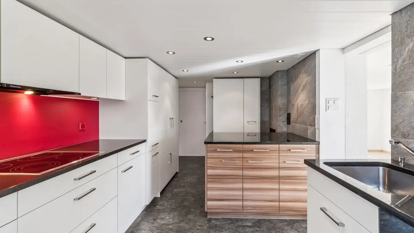 Höhlenhaus kaufen - Walderstrasse, 8732 Neuhaus SG - Foto 3