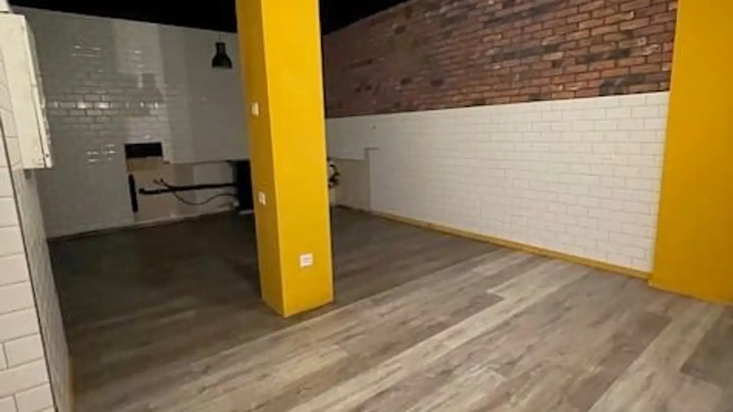 Gewerbe mieten - Zürichstrasse 30, 8600 Dübendorf