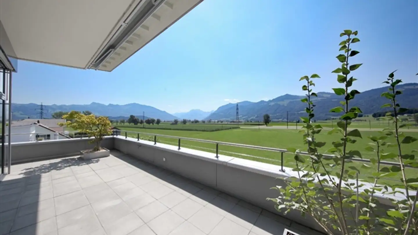 Penthouse mieten - Etzelstrasse 8, 8856 Tuggen - Foto 2